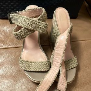 Saks fifth Avenue wedges heels 39.5 size olive nude